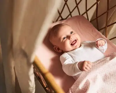 Jollein Stretchlaken Bomullsjersey 40x80cm, Pale Pink 3 Jollein Stretchlaken Bomullsjersey 40x80cm, Pale Pink - Bilde 3