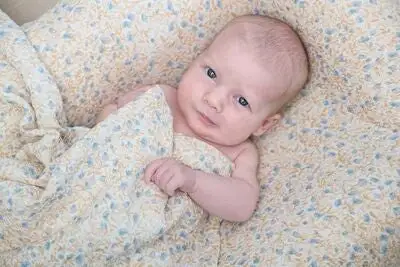 That's Mine Babynest Laken Mini Flower, Blue 2 That's Mine Babynest Laken Mini Flower, Blue - Bilde 2