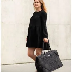 Childhome Mommy Puffered Stelleveske, Svart 26 Childhome Mommy Puffered Stelleveske, Svart -Tilbud jollyroom Butikk CWMBBPBL 3215 3g