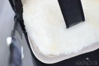 Nordlys Sittepute Lammeskinn, Hvit 7 Nordlys Sittepute Lammeskinn, Hvit - Bilde 7